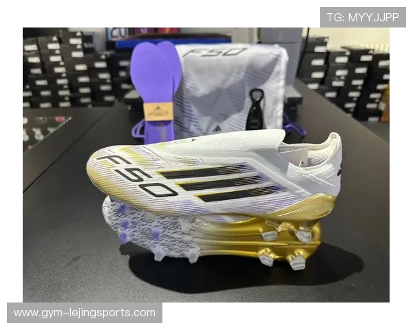 球星如何挑选和购买足球鞋的秘密与背后故事揭秘